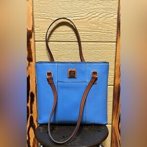 Dooney & Bourke Leather Azure Blue Lexington Tote EUC Matching Wallet In Closet